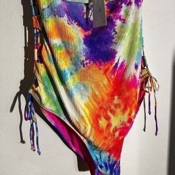New Coastal Waves Plus Tie Dye Ruffle Off-the-Shoulder Swimsuit - Picture 8 of 13